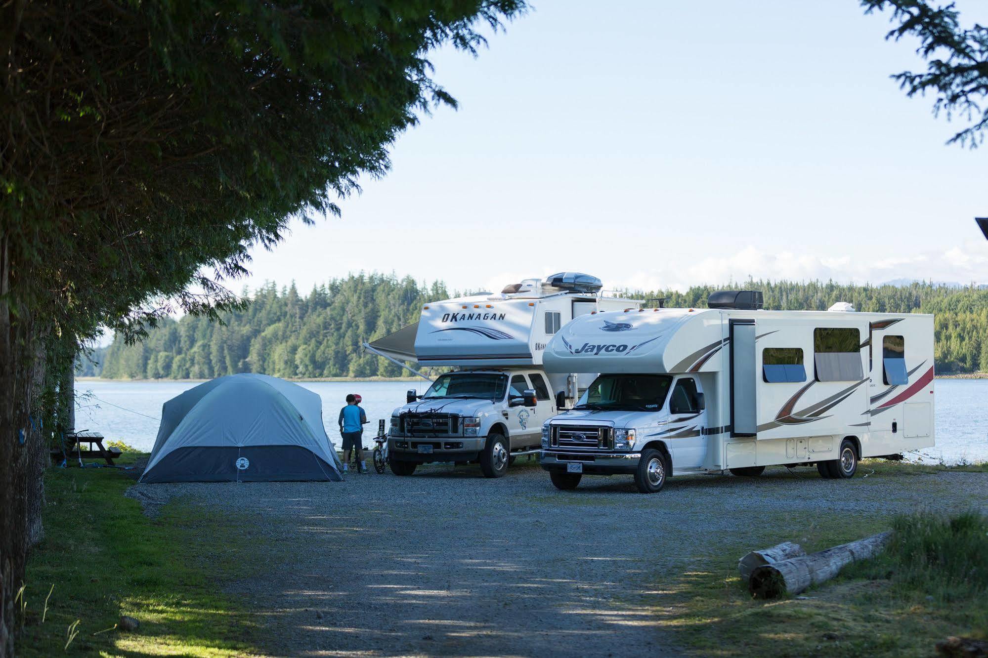 Island West Resort Ucluelet Εξωτερικό φωτογραφία